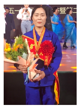20年匠心守護(hù) | 牛艷麗：用雙手托起千萬(wàn)家的幸福，以真心書(shū)寫(xiě)家政人的芳華~